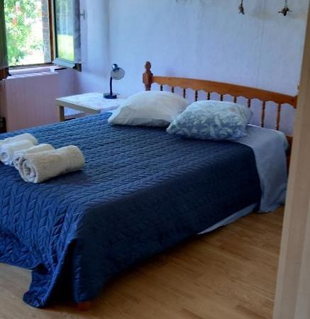 Chez Josie, Chambre 18Mcarre Dans Une Longere Normande Francheville  Eksteriør billede